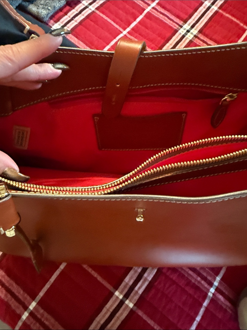 Dooney & Bourke Alto Canilla bag in Saddle brown - Picture 9 of 9
